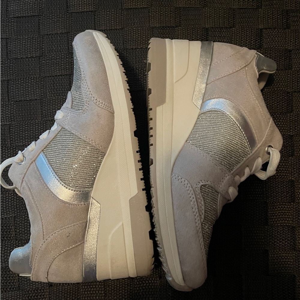 Mix No. 6 Women's Sneakers in Silver and White